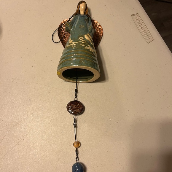 Blue angel bell garden wind chime /porcelain dress/white birds and copper wings - Picture 5 of 9